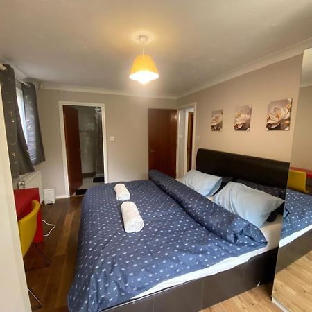 Stunning 2 Bedroom With Garden Sleep 6 London Exterior photo
