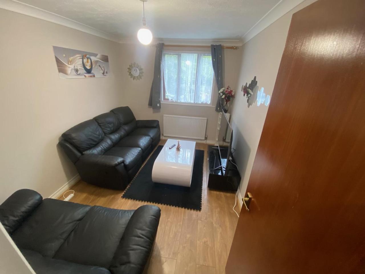 Stunning 2 Bedroom With Garden Sleep 6 London Exterior photo